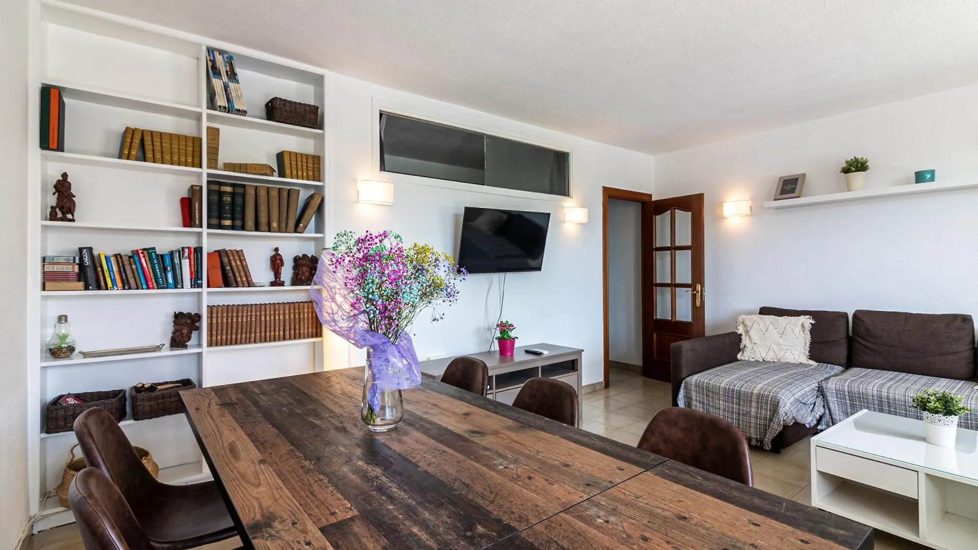 Reding 5 Freshapartments Malaga Spain